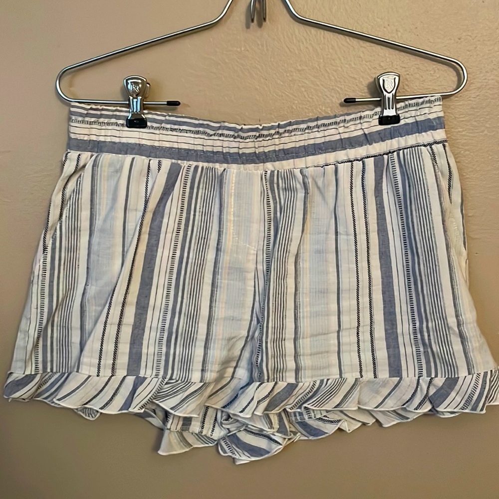 Drew shorts with pockets
